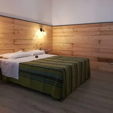 Apartment Loft Via Napoli, N°3 Olbia